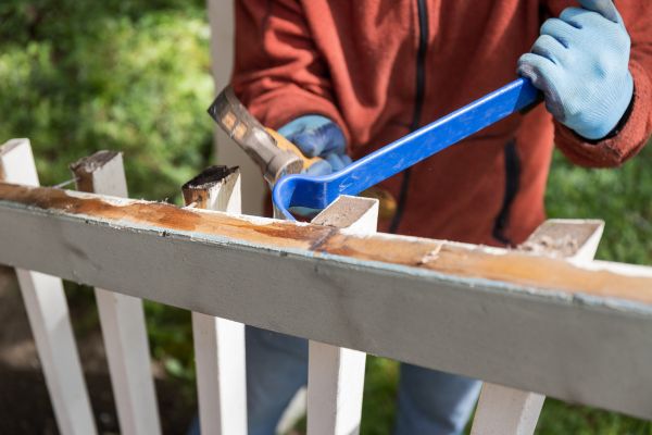 Deck Railing Replacement in Columbia
